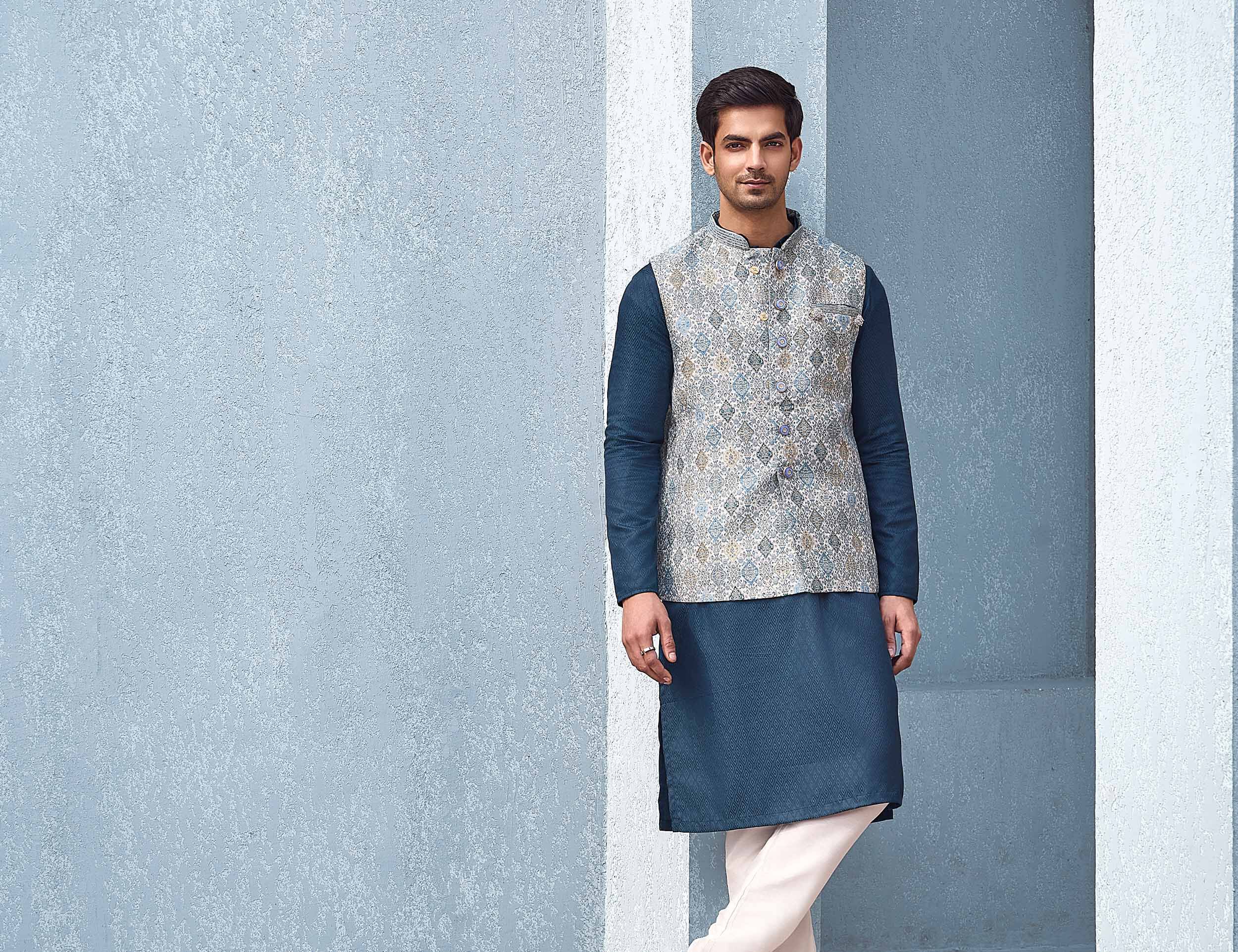 Men flaunting his beatifull kurta pajama with jacket set 
